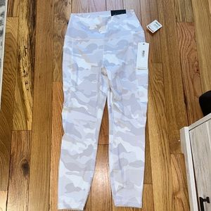 Camo Cropped Workout Pants